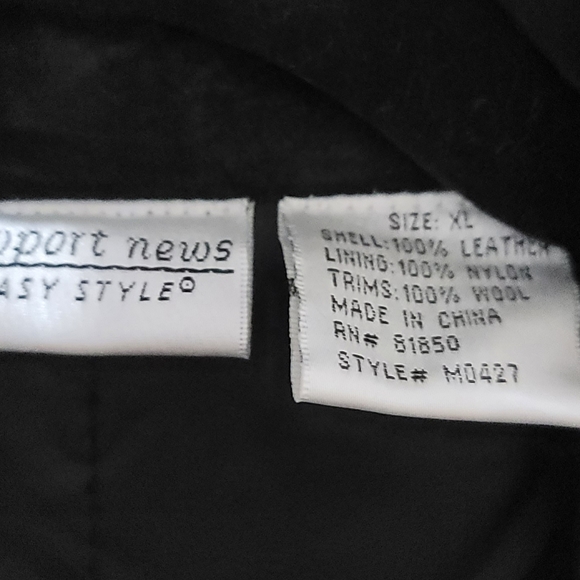 Womens Black Leather coat - Picture 3 of 8